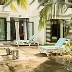 Auberge Seafever