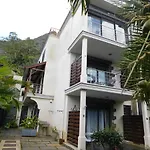 Joubarbe Residence