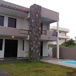 Happy Villa