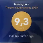 Holiday Surf Lodge