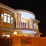 Niv Villa
