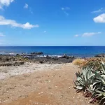 La Falaise Sea Front Villa
