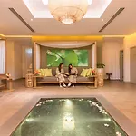Sands Suites Resort & Spa