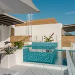 Cap Ouest: Luxury Beachfront Apartments