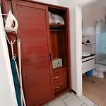 Montagu Apartment