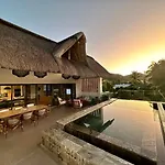Penthouse Paradise - The Best Of The West
