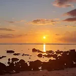 Caplage - Beachfront Ground Floor Apartment In Tamarin