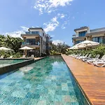 Apartment Beachfront Ocean Terraces Residence, Poste Lafayette-Apt-C4