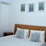 Kensington Square Luxury Apartment