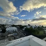Modern Apartment By The Sea