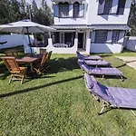 Wonderful Beach Bungalow In The South.