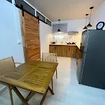 Ebrahim Flats - Grand Baie Beach
