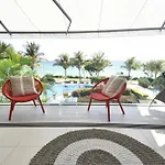 Cap Ouest Beachfront Luxury Penthouse & Apartment