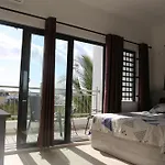 3 Bedroom Family Pool Villa Flic-En-Flac Beach