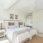 White Oaks Villas