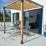 Appartement Moderne Face A La Mer