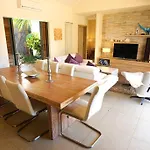 Magnifique Villa Avec Piscine