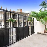 Blue Villa