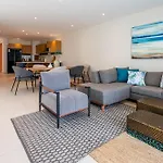 Apartment Beachfront Ocean Terraces Residence, Poste Lafayette-Apt-A4