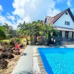 Villa Ayapana