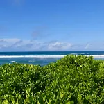 White&Blue Beachfront Luxury Poste Lafayette