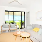 White&Blue Beachfront Luxury Poste Lafayette