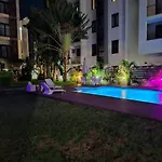 Mahina Luxury 2 Bedroom Apartment With Pool