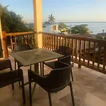 Roshan Seaview