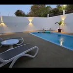 Suntoo Villa Wind & Kitesurf Accommodation