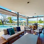 The Waterclub By Horizon Holidays