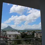 Flic En Flac Beach Penthouse