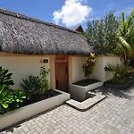 Oasis Villas