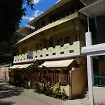 Sweet Beach Bungalow