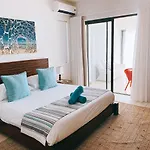 Cap Ouest By Dream Escapes
