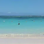 Easy World Beach Apartments