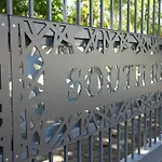 South Reef Luxury Apartments