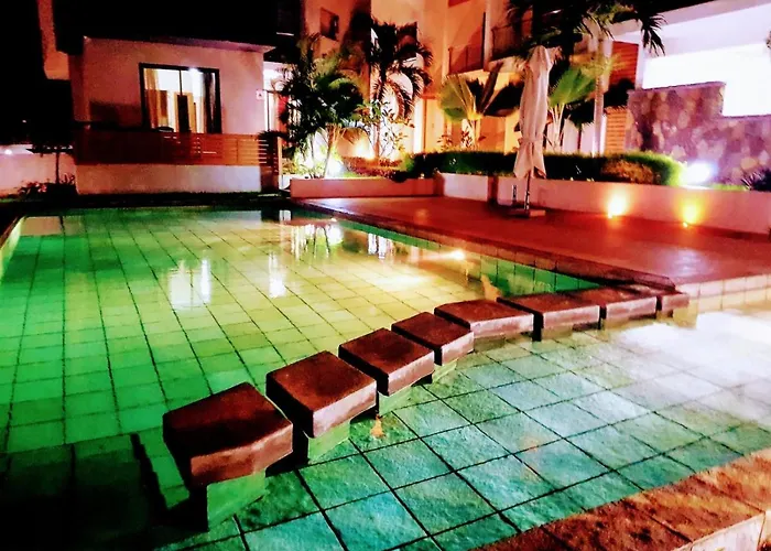 Luxury 3 Bedrooms Apartment Flic En Flac
