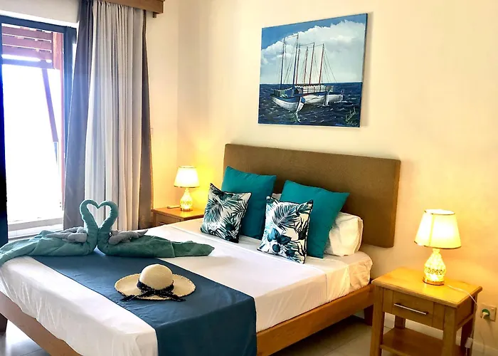 Blue Lagoon Seafront Penthouse Apartment
