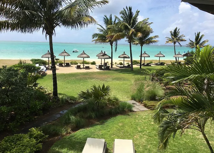 Paradise Beach Luxury Beachfront Apartment Pointe D\'Esny