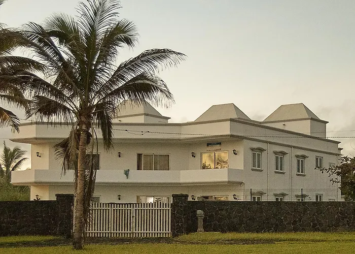 Gris Gris Whitehouse Villa