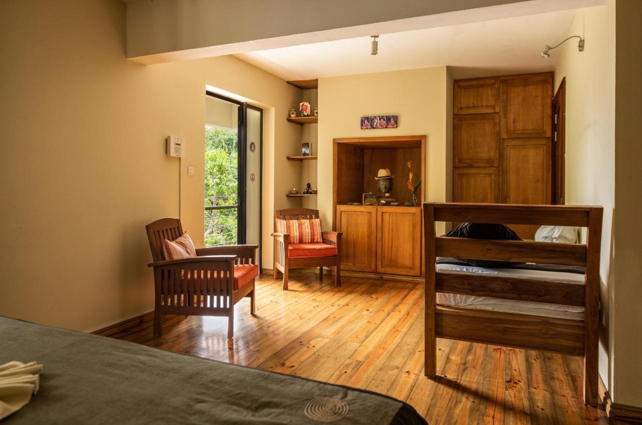 Happy Days Bed & Breakfast Le Morne