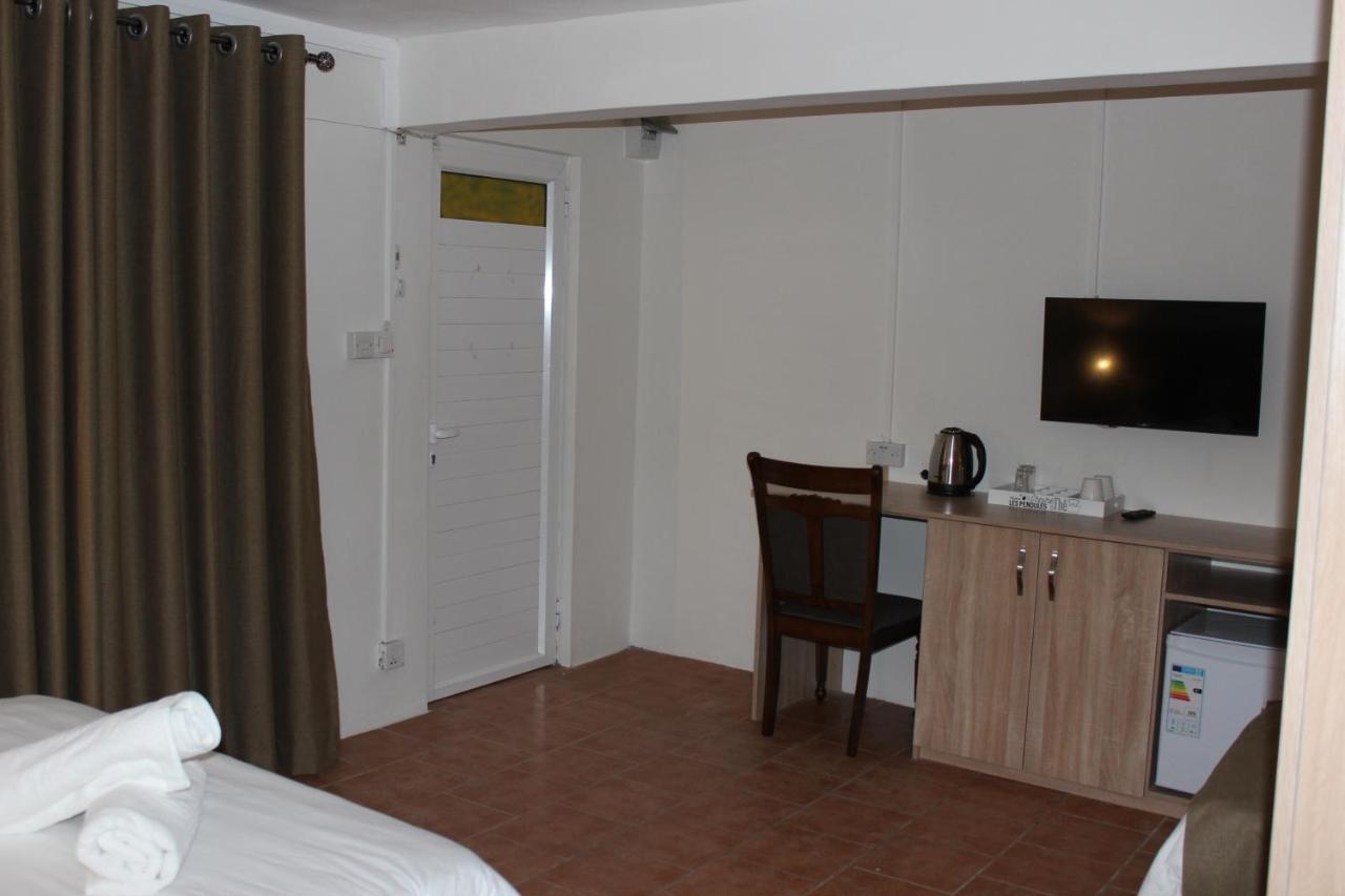 Sikamifer Tourist Guest house *