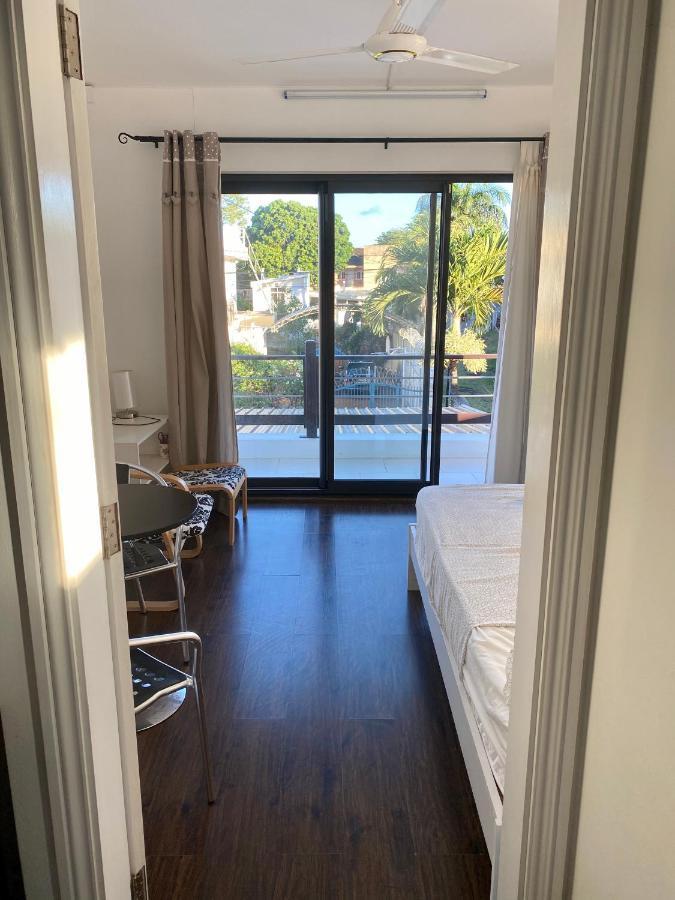 Ebene - Ideal Location In Rose Hill *