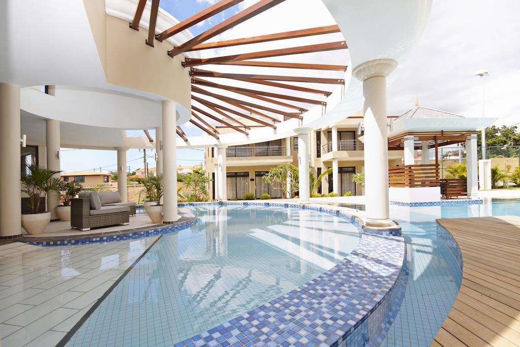 Villasun Luxury & *
