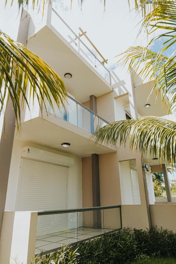 Luxe Exotica La Gaulette