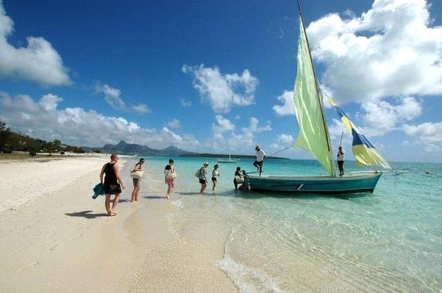 Coin De Paradis Luxury Beachfront Pointe D'Esny