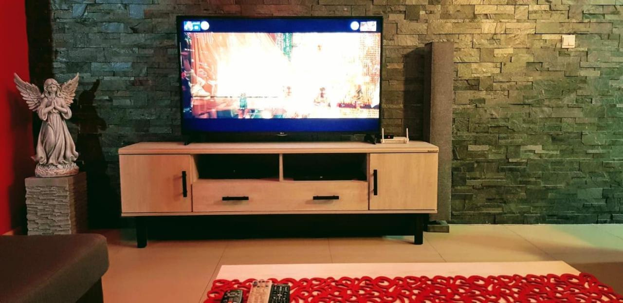 Luxury 3 Bedrooms Apartment Flic En Flac Apartamento *