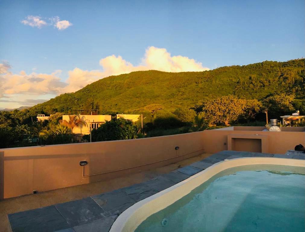 Luxe Exotica La Gaulette