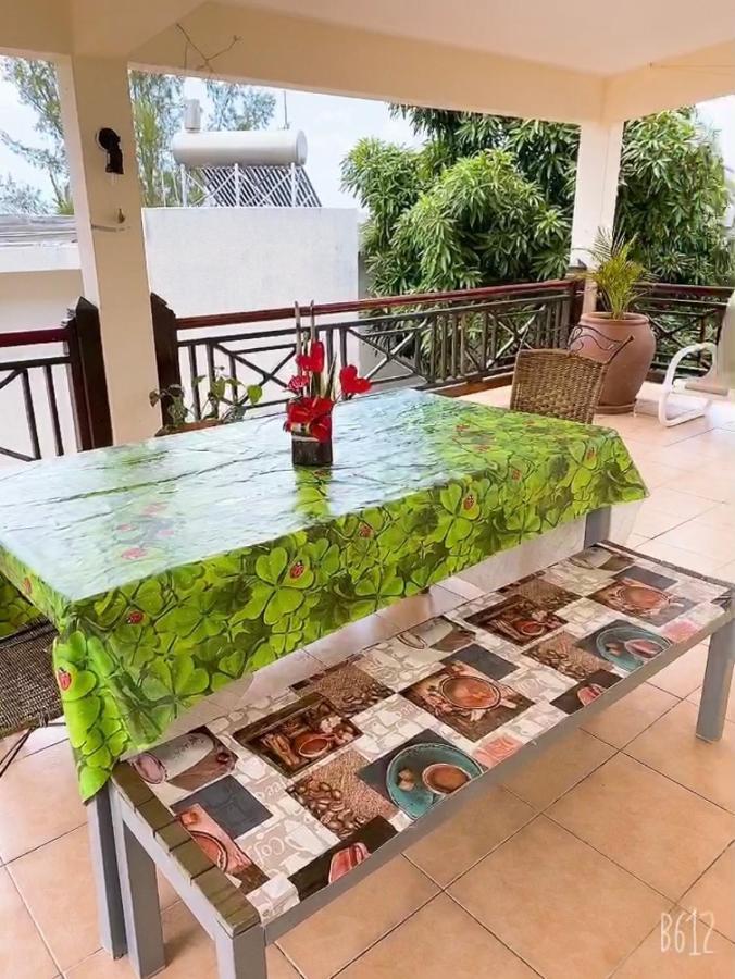 Viksh Seaview Apartment *