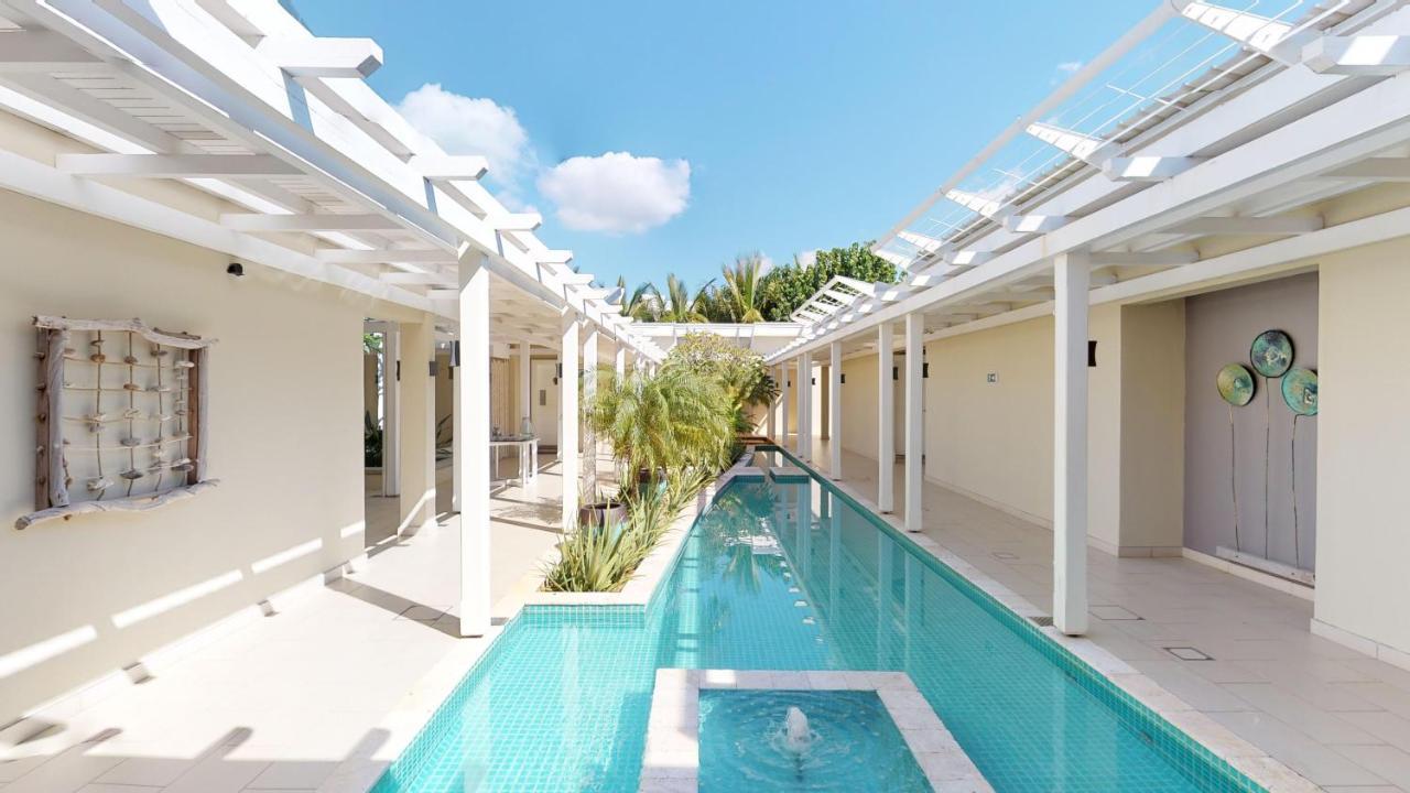 Resort Radisson Blu Azuri &